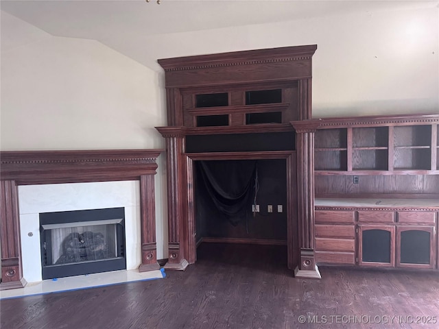 9533 S 88th E Ave, Tulsa, OK 74133 - detailed view of a fireplace with flush hearth and wood finished floors