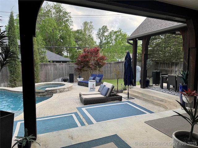 2920 E 27th Pl, Tulsa, OK 74114 - fenced backyard with a patio area and a pool with connected hot tub