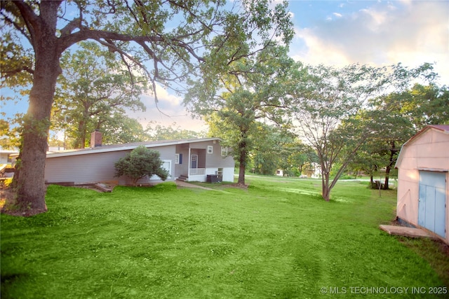 416434 Lakeside, Checotah, OK 74426 - view of grassy yard
