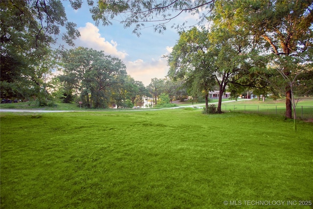 416434 Lakeside, Checotah, OK 74426 - view of yard