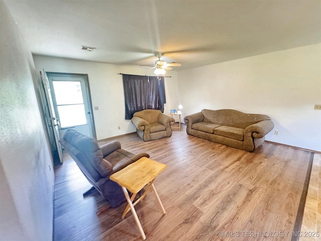 17564 W Grandview Dr, Tahlequah, OK 74464 - living room with ceiling fan and light wood finished floors