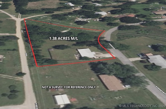 17564 W Grandview Dr, Tahlequah, OK 74464 - map / location with property parcel outlined
