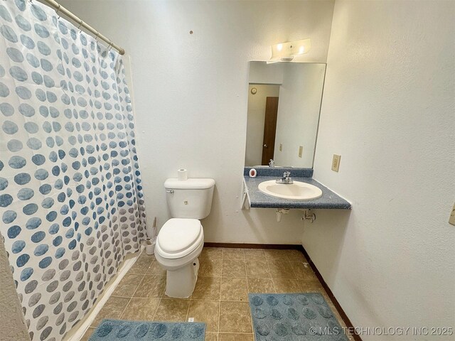 17564 W Grandview Dr, Tahlequah, OK 74464 - full bathroom with tile patterned flooring and a shower with curtain