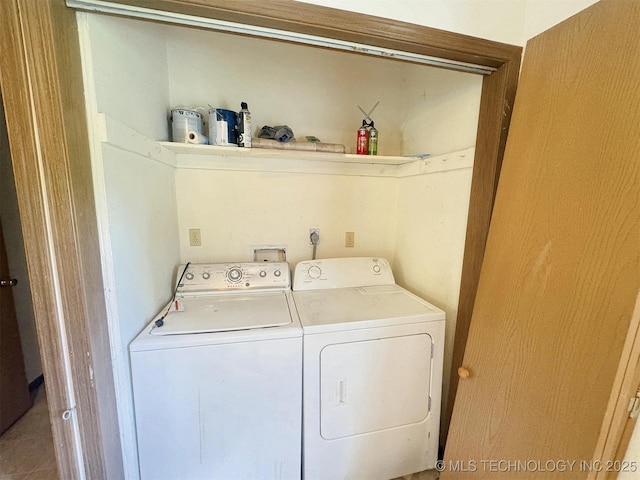 17564 W Grandview Dr, Tahlequah, OK 74464 - laundry room with separate washer and dryer