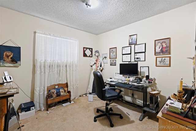 11837 E 61st Pl, Broken Arrow, OK 74012 - home office featuring carpet and a textured ceiling