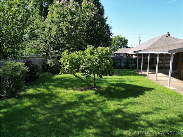 1124 Surrey Dr, Ardmore, OK 73401 - fenced yard with a patio