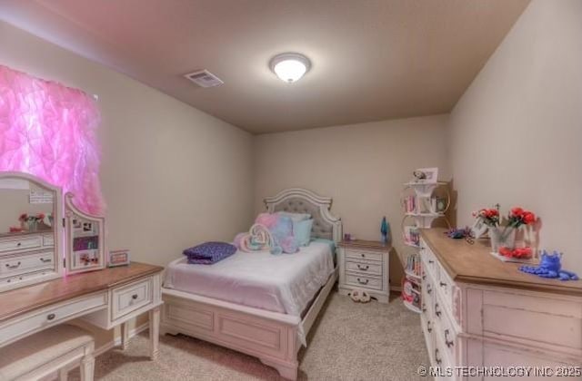 12005 E 108th Pl N, Owasso, OK 74055 - bedroom featuring light carpet