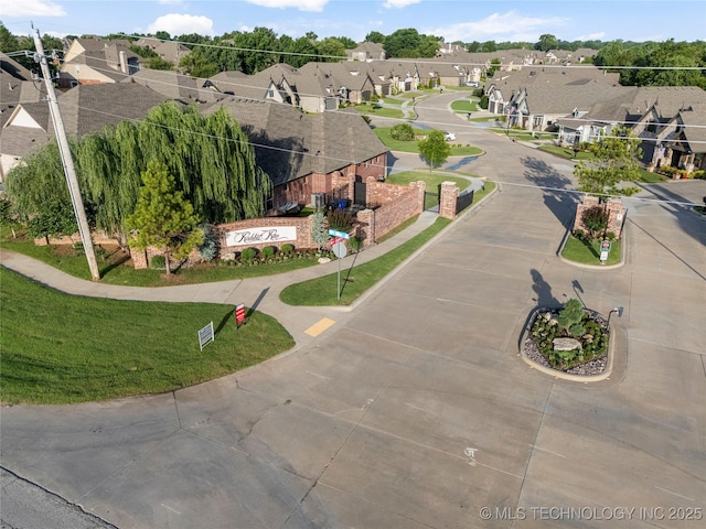 3735 S Redwood Dr, Broken Arrow, OK 74011 - photo 2