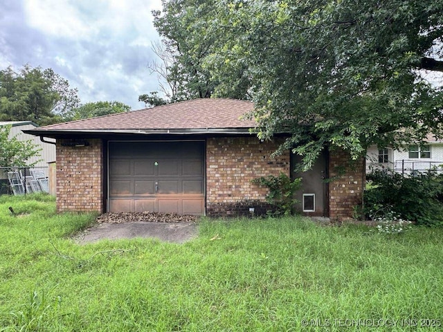 8348 E 7th St S, Tulsa, OK 74112 - garage featuring driveway
