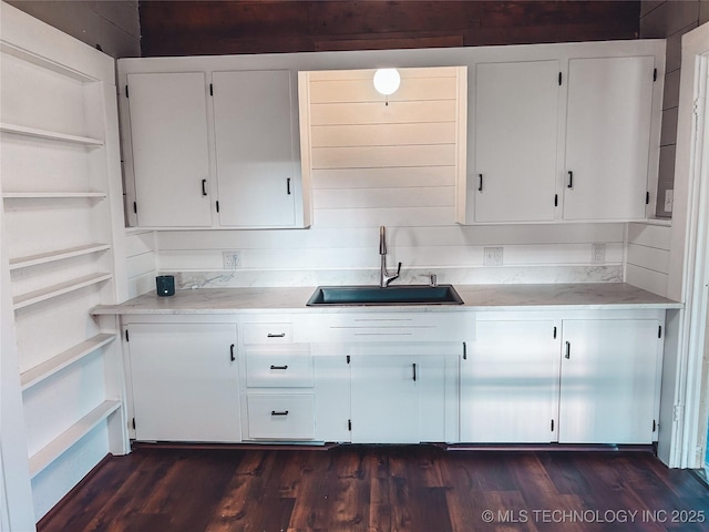 220 Belt Ave, Eufaula, OK 74432 - kitchen featuring light countertops, white cabinetry, and dark wood finished floors