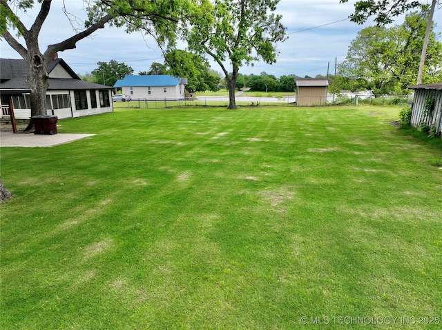220 Belt Ave, Eufaula, OK 74432 - view of yard with a patio area