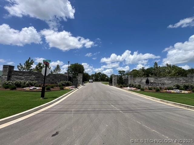 11041 S 216th E Ave, Broken Arrow, OK 74014