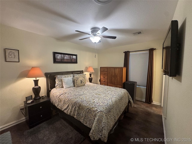 769 Terrace Dr, Prue, OK 74060 - bedroom with baseboards and a ceiling fan