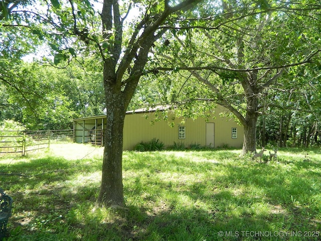 399987 W 3700th Rd, Ramona, OK 74061 - view of yard with a pole building and an outdoor structure