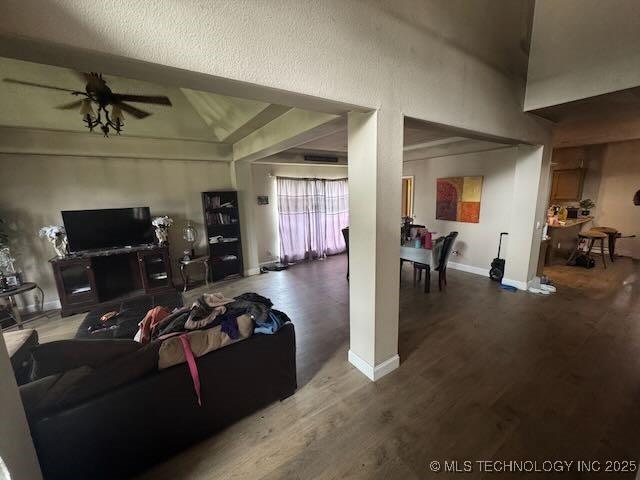 908 S Umbrella Cir, Broken Arrow, OK 74012 - living room with wood finished floors, vaulted ceiling, and ceiling fan