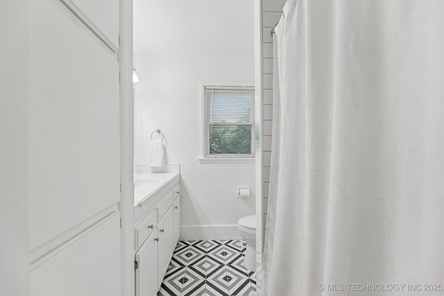 4019 E 37th St S, Tulsa, OK 74135 - bathroom featuring vanity and toilet