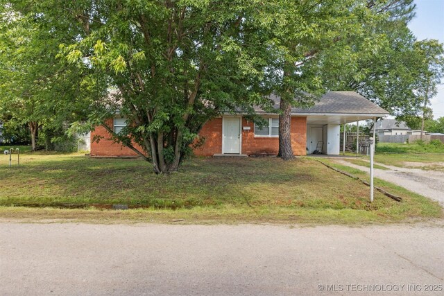 703 N Pennsylvania, Shawnee, OK 74801 - photo 1