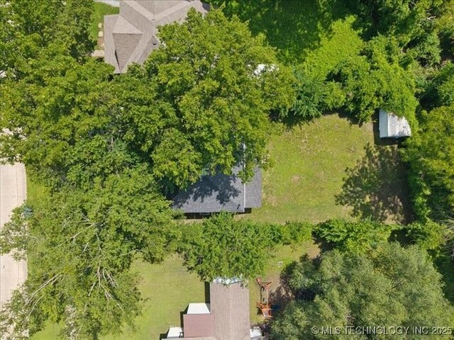 409 N Cherokee St, Claremore, OK 74017 - aerial view