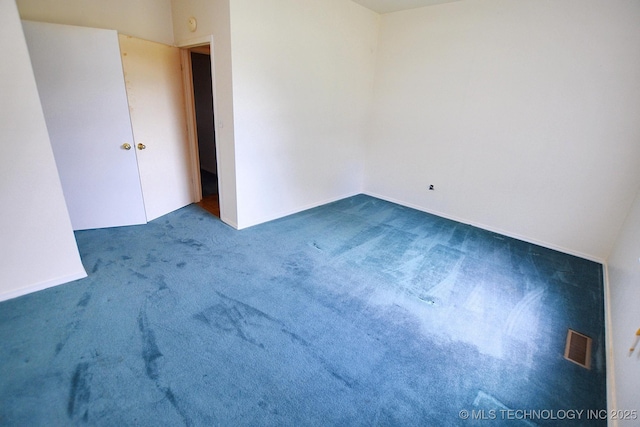 16759 W Burchett Rd, Tahlequah, OK 74464 - empty room with carpet flooring