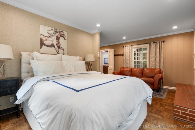 213 Moccasin Ln, Sapulpa, OK 74066 - bedroom featuring recessed lighting and ornamental molding
