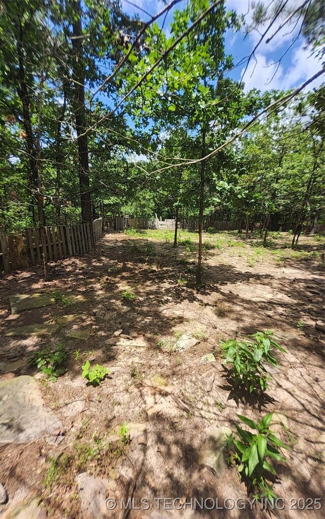 181103 W Sherman Rd, Moyers, OK 74557 - view of yard