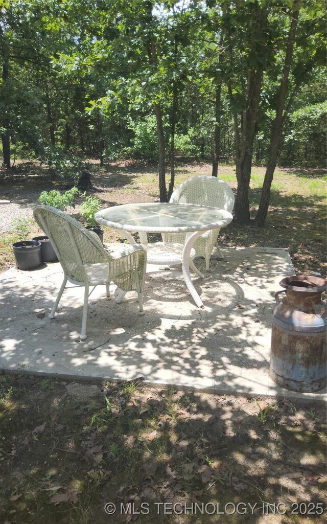 181103 W Sherman Rd, Moyers, OK 74557 - view of patio / terrace