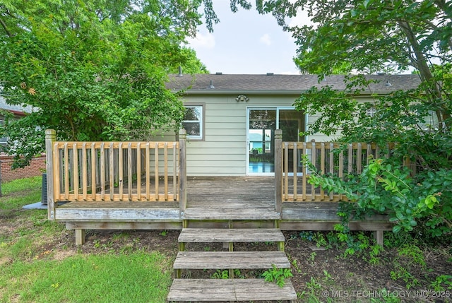 1422 E 52nd St, Tulsa, OK 74105 - view of deck