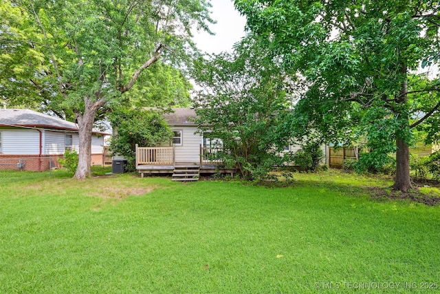1422 E 52nd St, Tulsa, OK 74105 - view of yard with a deck