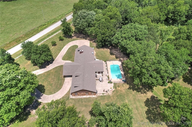 18251 145th W Ave, Sapulpa, OK 74066 - aerial view of a pool