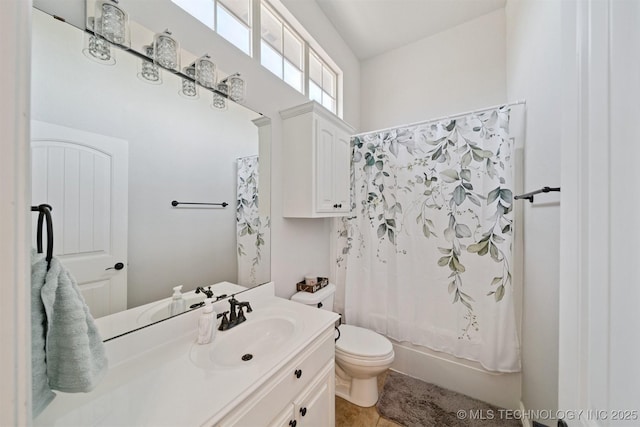 16410 E 49th St, Tulsa, OK 74134 - full bath featuring vanity, shower / bath combo with shower curtain, and tile patterned floors