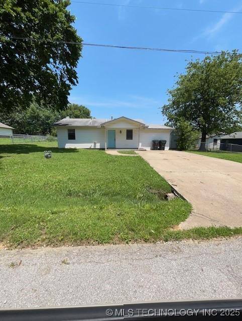 1210 W State St N, Collinsville, OK 74021 - photo 1