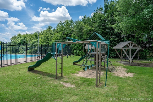 20409 E 49th St S, Broken Arrow, OK 74014 - community jungle gym with a community pool