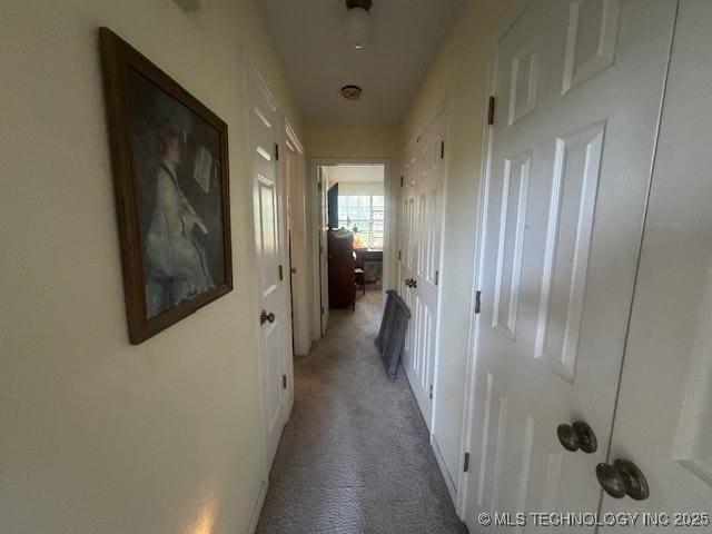 7412 W 38th St, Tulsa, OK 74107 - hall with light carpet