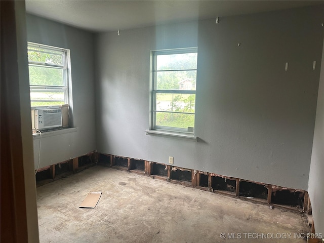200 W Polk, Mcalester, OK 74501 - empty room featuring plenty of natural light