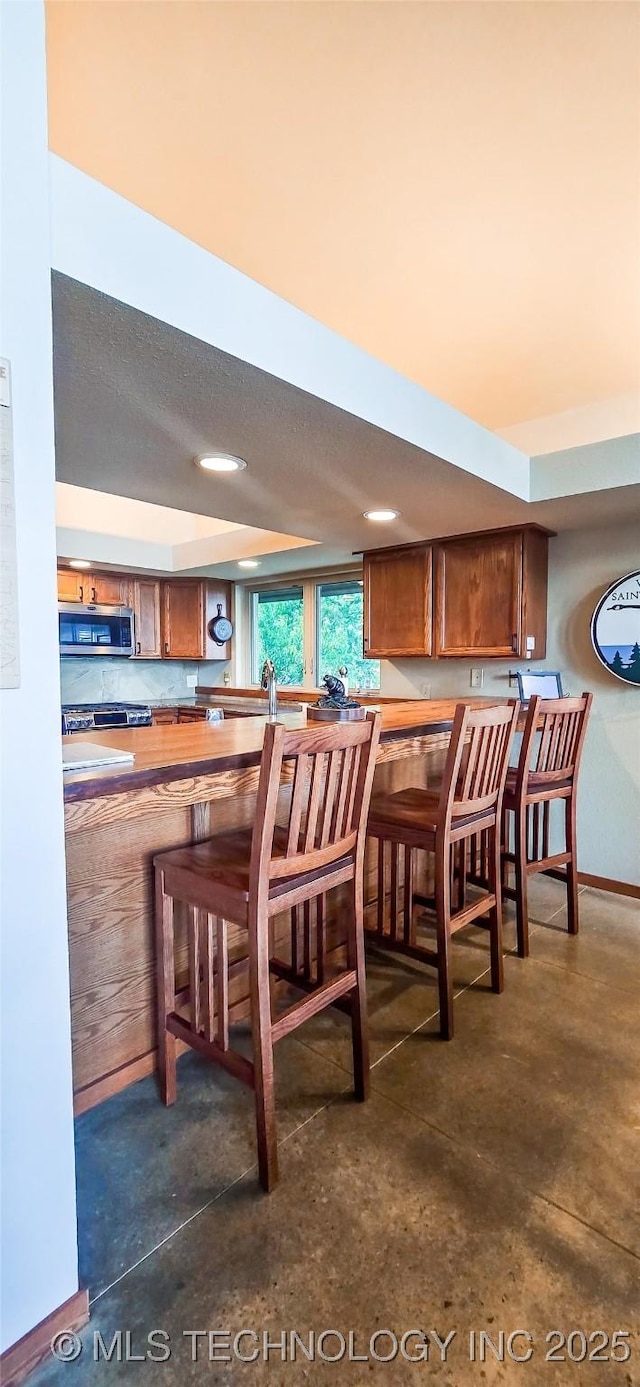 117189 S 4238th Rd, Eufaula, OK 74432 - dining space featuring recessed lighting