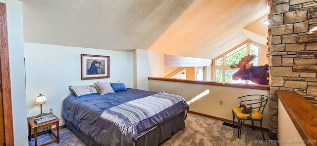 117189 S 4238th Rd, Eufaula, OK 74432 - bedroom featuring carpet flooring, vaulted ceiling, and a textured ceiling