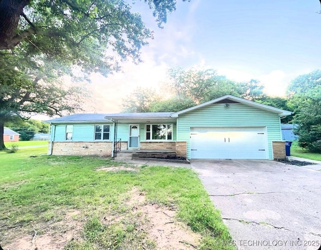 703 N Gertrude St, Wagoner, OK 74467 - photo 4