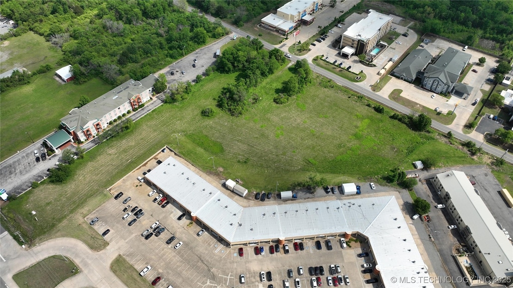 W Shawnee Byp, Muskogee, OK 74401 - photo 2