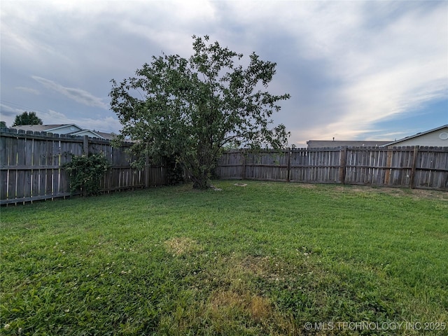 1114 W 22nd St, Claremore, OK 74017 - view of fenced backyard
