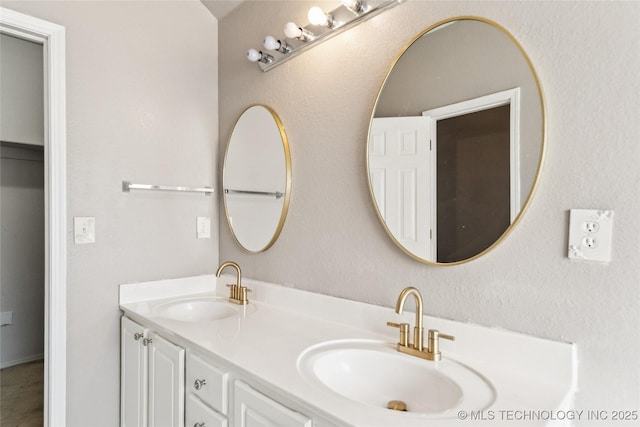 4728 S 196th Ave E, Broken Arrow, OK 74014 - bathroom featuring double vanity
