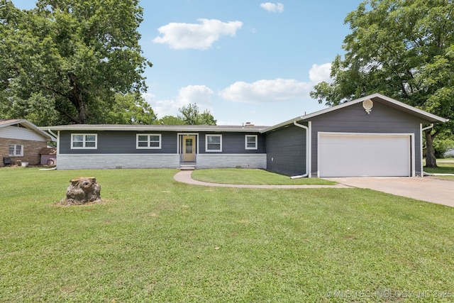 717 SE 11th, Pryor, OK 74361 - photo 1