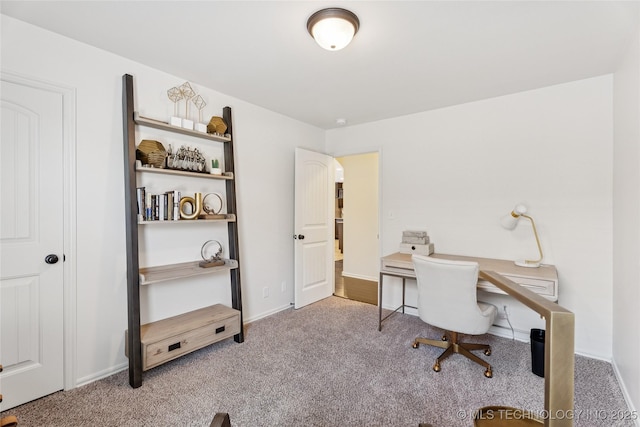 2610 E 5th Pl, Tulsa, OK 74104 - office space with carpet floors and baseboards