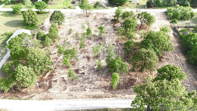 2 E 1168th Rd, Eufaula, OK 74432