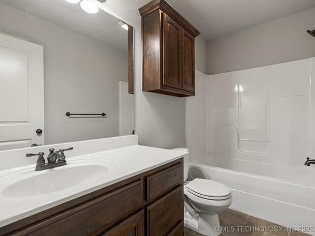 3712 W 107th Ct, Jenks, OK 74037 - full bath featuring vanity, shower / bathtub combination, and tile patterned floors