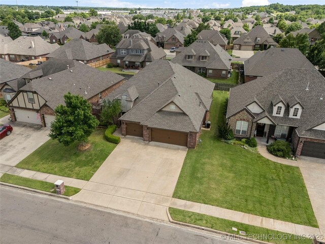 3712 W 107th Ct, Jenks, OK 74037 - aerial perspective of suburban area