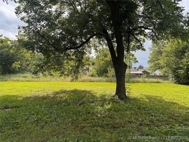 119 N Gray St, Chouteau, OK 74337 - photo 16
