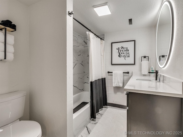 11 Port Duncan, Afton, OK 74331 - bathroom with vanity, shower / tub combo with curtain, and a textured ceiling