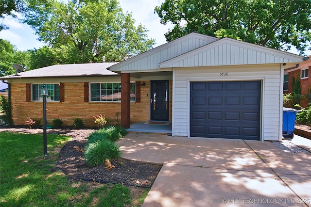 5738 E 23rd St, Tulsa, OK 74114 - photo 2