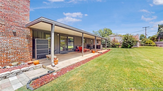 4040 E 46th Pl, Tulsa, OK 74135 - view of yard featuring a patio area