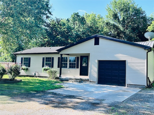 804 SE 7th St, Wagoner, OK 74467 - photo 1